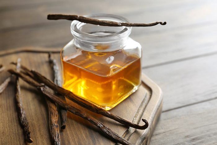 Remèdes maison contre les douleurs arthritiques : l'extrait de vanille.