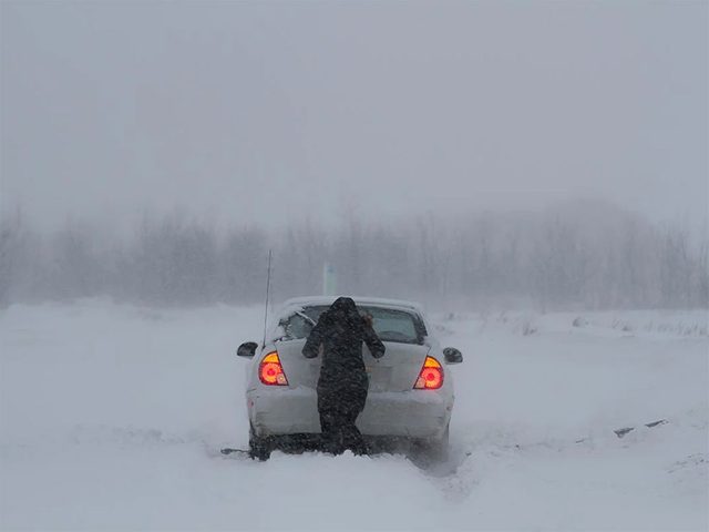 En fvrier 1998 s'est droule l'une des pires temptes de neige du Qubec et du Canada. 