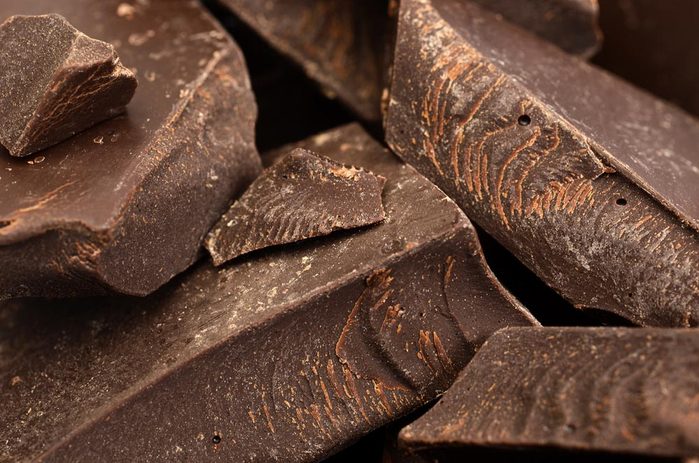 Aliments anti-âge : le chocolat noir.