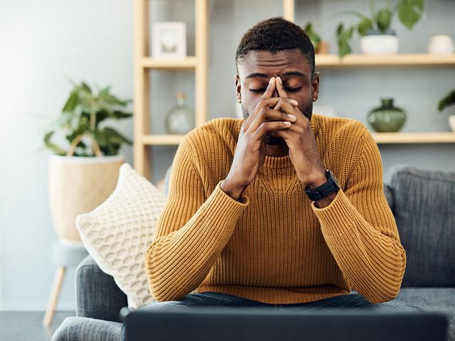 La fatigue persistante peut tre un signe de cancer chez l'homme.