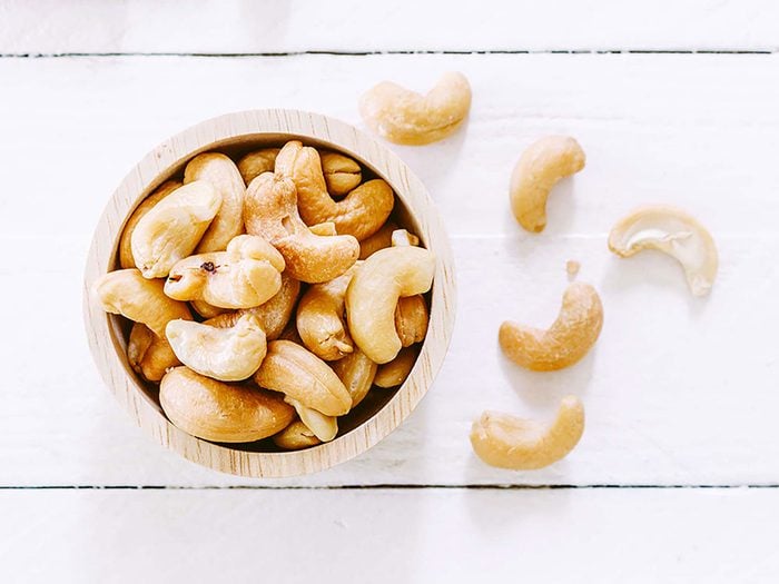 Substituts d'ingrédients : choisissez les noix en purée à la place du beurre.