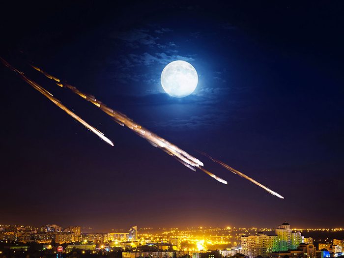 Quelles seraient les conséquences  d'un impact de météorite pour la Terre et pour nous ?