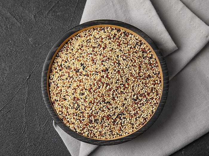 Essayez le quinoa et le riz brun précuit du Costco.