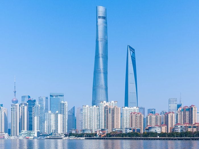 La Tour Shanghai est l'un des plus hauts gratte-ciels du monde .