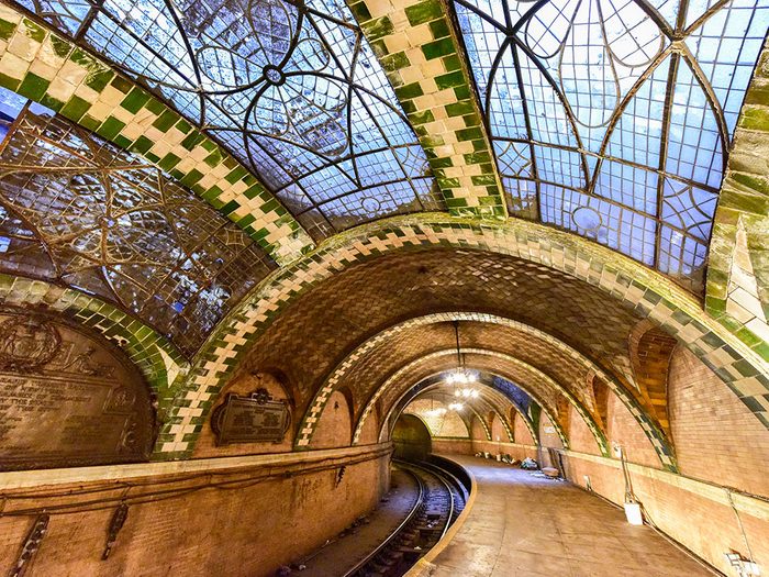L’ancienne station de métro du City Hall est à visiter à New York!