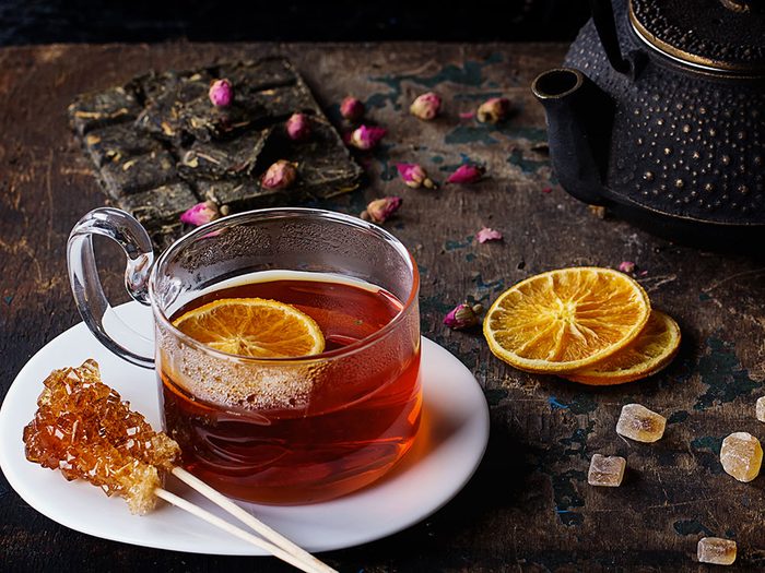 Le thé rooibos a un effet anti-âge.