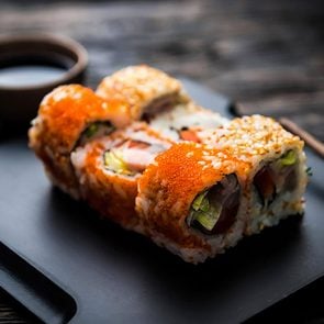 Les sushis ne sont pas aussi bons pour la santé que ce qu'on pense.