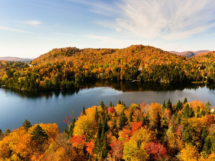 Le Lac Creux est l'un des panoramas à couper le souffle au Québec.