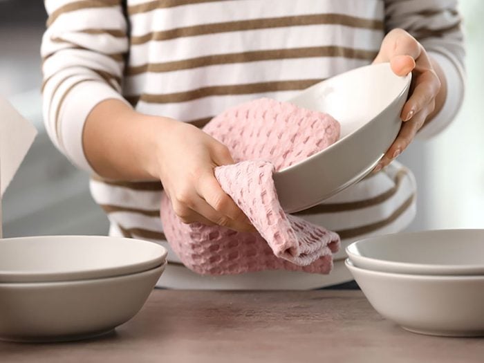 Les torchons à vaisselle peuvent vous rendre malade.