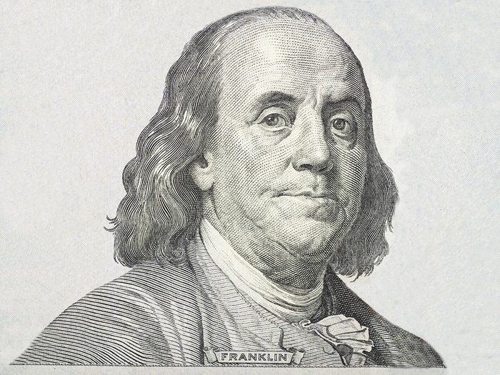 Certains disent que Benjamin Franklin est à l'origine de l'heure d'été.