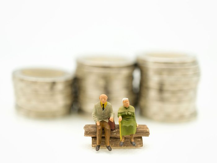 Il est important de gérer sagement son argent quand on veut vieillir chez soi.