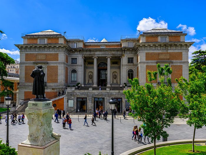 En 2016, Clara ­Peeters est devenue la première femme peintre à être exposée en solo au Musée du Prado.
