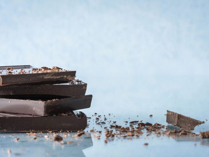 Le chocolat aiderait à perdre du poids.
