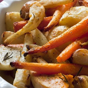 Des carottes et panais rôtis pour être comme à la cabane à sucre.