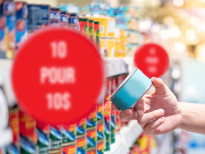 La promotion de 10 items pour 10$ est l'une des plus efficaces au supermarché.