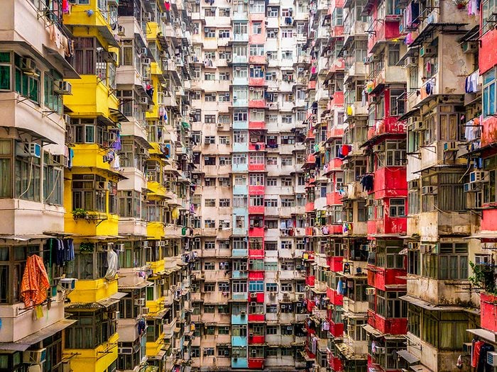 Densité de population: l’immeuble Yick Fat de Hong Kong compte des milliers d'habitants.