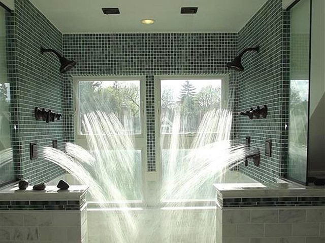 Nessayez pas cela  la maison: douche SPA.