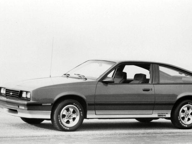 La voiture Chevrolet Cavalier ets sortie entre 1984  1985.