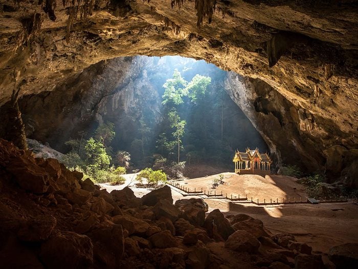 La grotte de Phraya Nakhon.