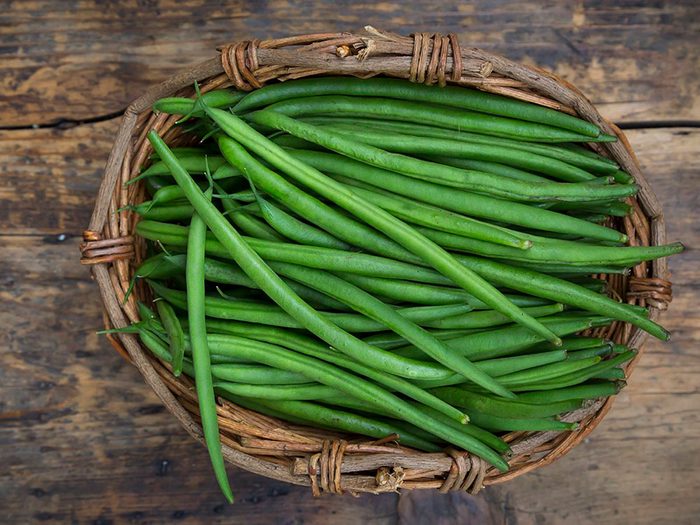 Les haricots verts font partie des légumes qui poussent en un temps record dans le potager!