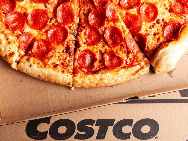 Il n'est pas recommand d'acheter de la pizza chez Costco.