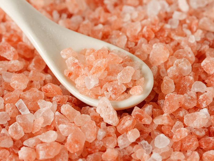 Quel est le meilleur sel pour la santé: le sel rose de l’Himalaya.