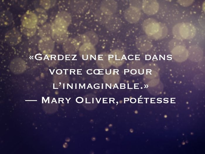 L'une des phrases de Mary Oliver fait partie des 50 citations inspirantes pour le Nouvel An 2021.