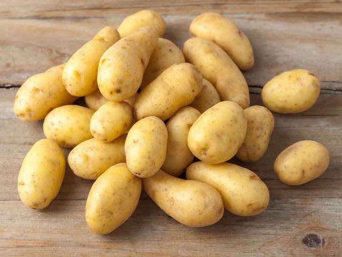 Les pommes de terre font partie des aliments brûleurs de graisse.