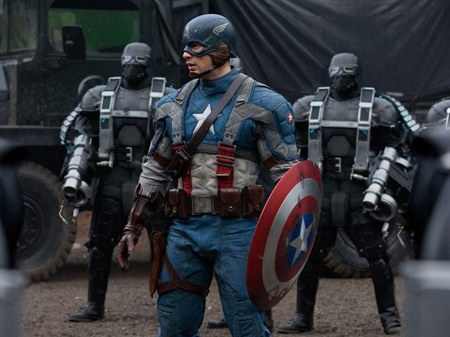 Regardez Captain America: The First Avenger en premier pour tre dans la bonne chronologie de film Marvel.