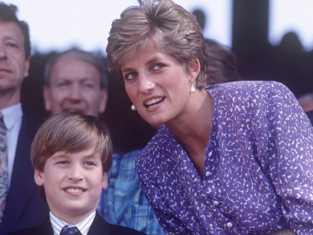 Photos de la princesse Diana et du prince et William qui ont assist ensemble  de nombreux matchs de tennis.