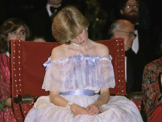 Photos de la princesse Diana compltement vanne.