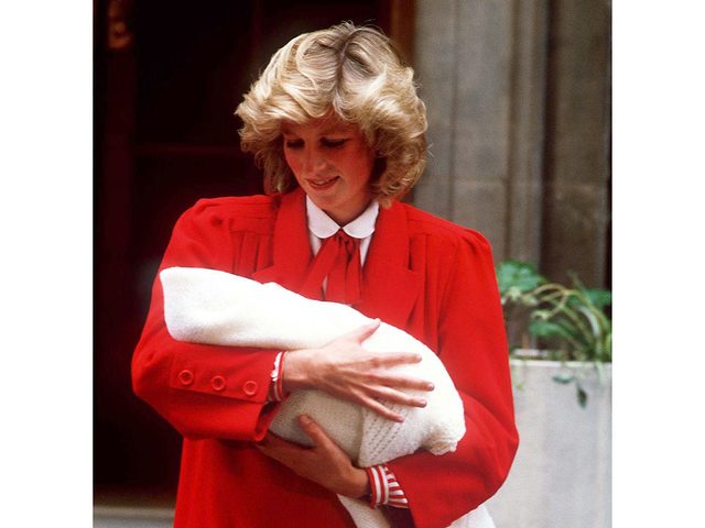Photos de la princesse Diana entant que jeune mre.
