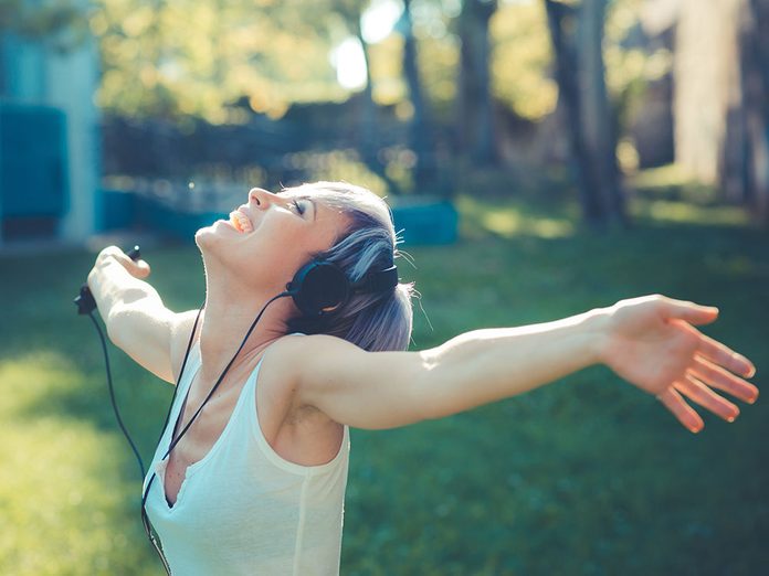 Renforcez votre système immunitaire grâce à la musique, la danse et le chant!