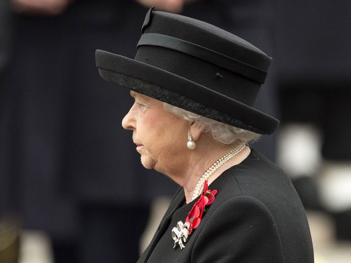 Le deuil de la Reine à la mort du Prince Philip.