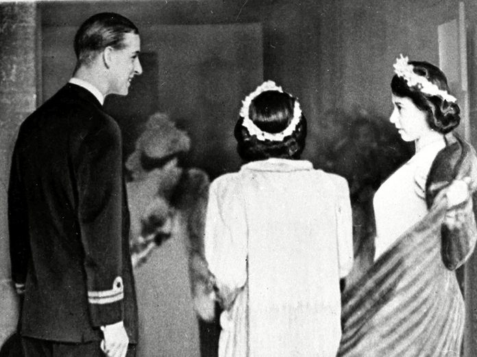Le prince Philip lors du mariage de Patricia Mountbatten.