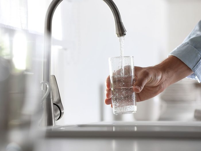 Hydratation: faut-il boire 8 verres d’eau par jour?