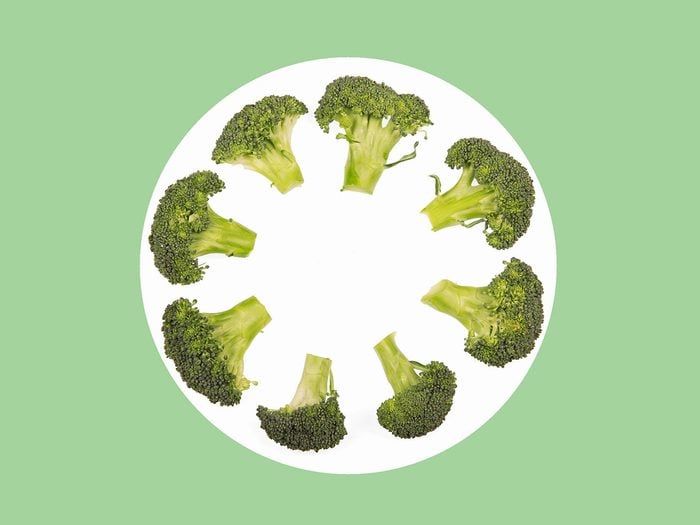 Parmi les aliments laxatifs, il y a le brocoli et le chou-fleur