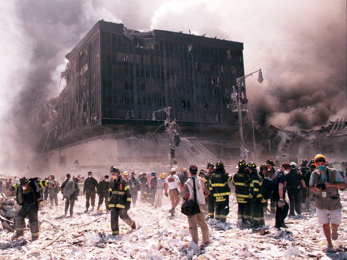Les attentats du World Trade Center à New York le 11 septembre 2001.