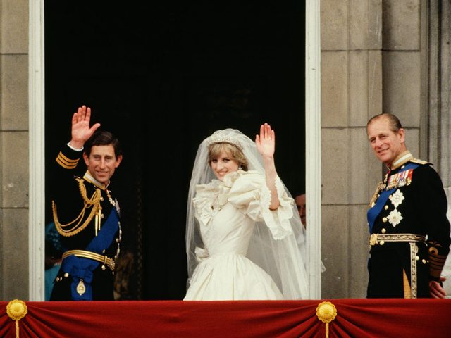 Les lments de secours utiliss lors du mariage de la princesse Diana et du prince Charles.