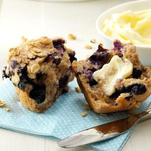 Muffins au granola et aux bleuets