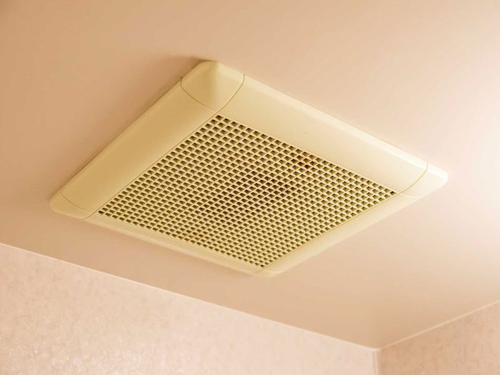 Éviter les ventilateurs d'extraction pour réduire les frais de chauffage.