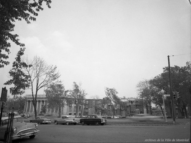 Moment de nostalgie avec cette photo de la bibliothque centrale de Montral en 1966.
