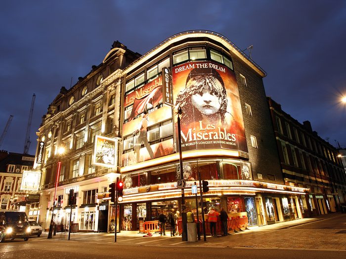 Le théâtre West End, à Londres.