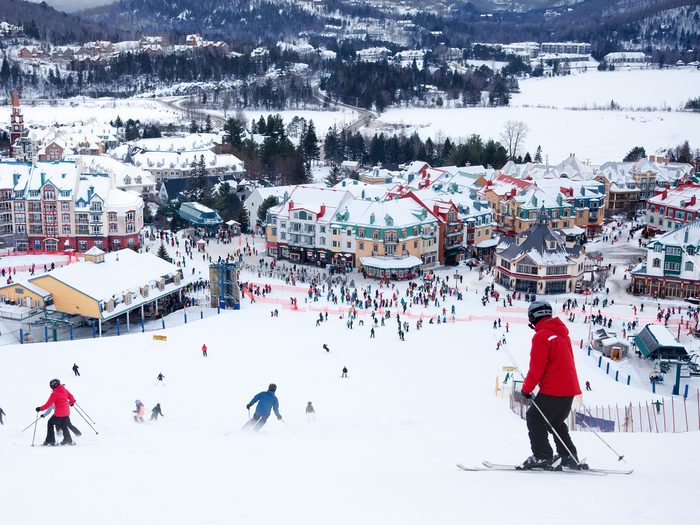 Station de ski Mont-Tremblau au Québec.