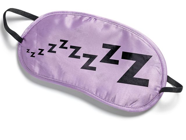 Un masque de sommeil avec des "zzz" crits sur le dessus.