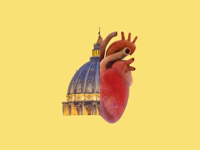 Montage d'un bâtiment du Vatican et d'un cœur humain.