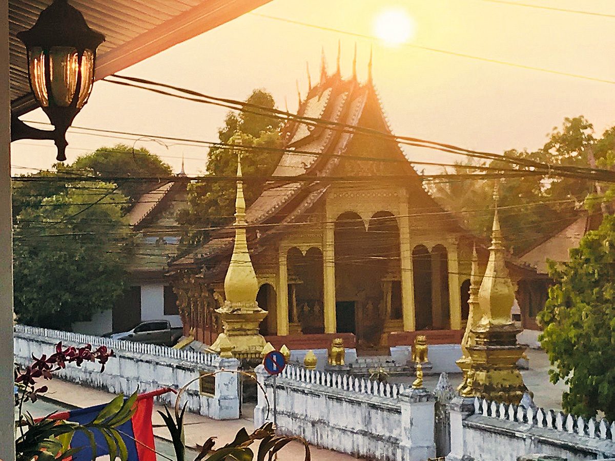 Prochaine destination: un temple bouddhiste à Luang Prabang.