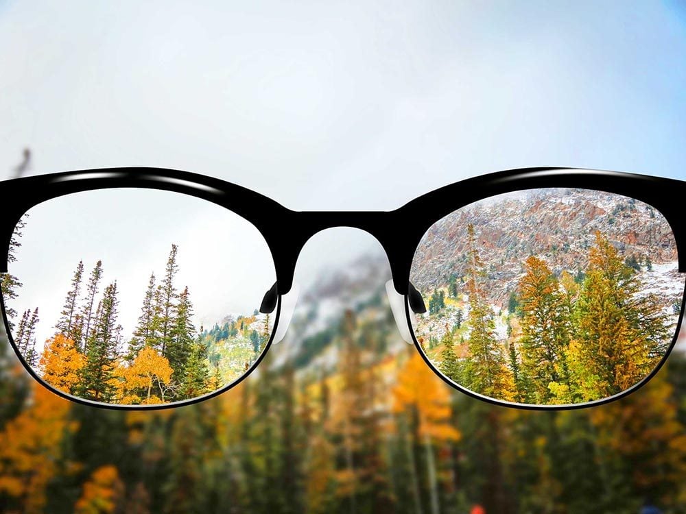 Symptôme de la cataracte: la vision devient floue.